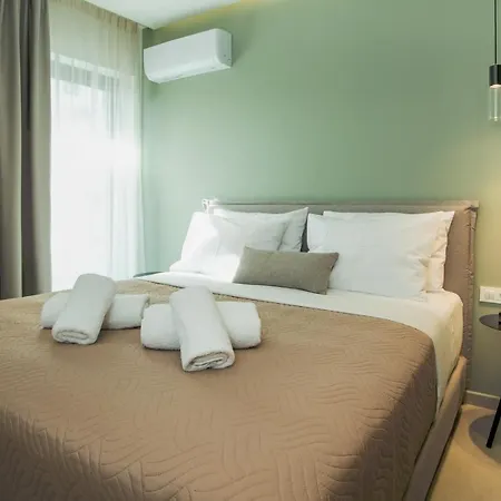 Lejlighedshotel Celine Luxury & *